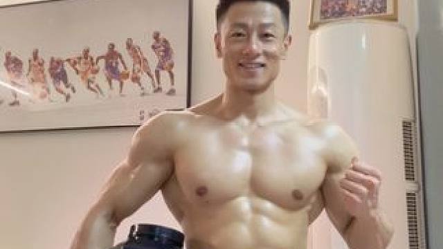 训练怪兽新口味草莓果粒乳清 真实果粒味道超好喝，这波真的赢麻了！