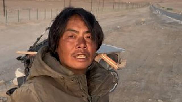 都是上坡路，今天露营没有挡风的地方只能在空地了 #骑行新疆 #记录真实生活 #露营地 #旅行 #刘不