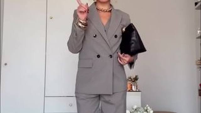 秋冬季通勤服装搭配穿搭 #穿搭技巧 #创作者伙伴计划 #创作者广告分成计划 #服装测评 #种草