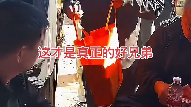 五千块钱拿出五十万的气势了[捂脸]