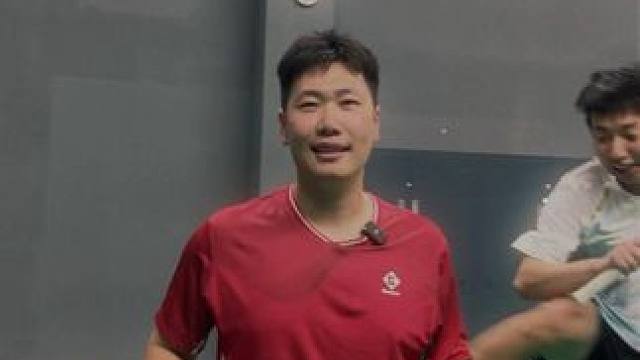 快练起来吧！ #羽毛球#薰风修罗二代球拍