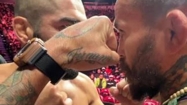 多场能够影响冠军挑战权归属的高排位对决，尽在明天的UFC格斗之夜温哥华！