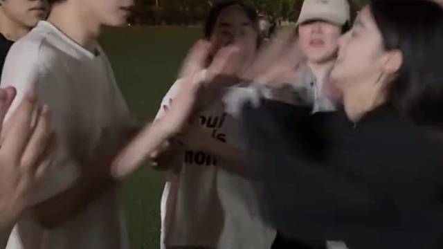 兄弟：差点让他过上幸福的日子，没门！