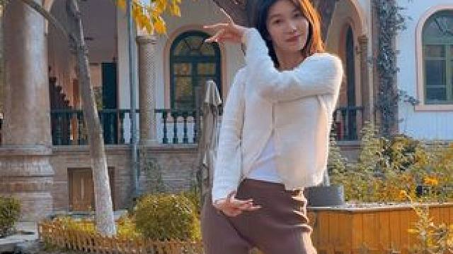 一花一世界 一叶一菩提#人生得意须尽欢 #古典舞#须尽欢#潮流舞蹈地图