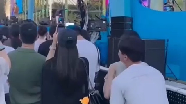 举高高，没想到还有这么好的福利[笑哭]