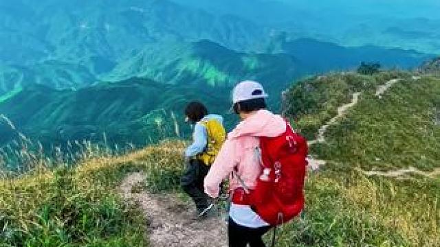 向上攀登的过程，也许非常漫长，但是山顶的风景值得一览#黄连盂