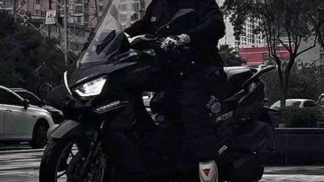 明天一定是个好天气#机车 #RT250