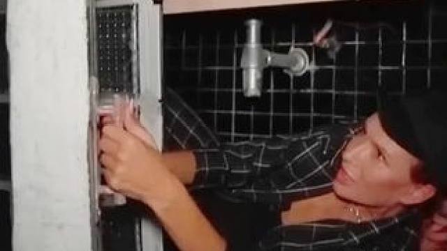 硬核战斗民族躲猫猫大赛之泰国废弃酒店 玩家花样百出，谁能赢得百万奖金