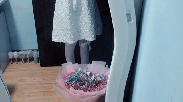 你可以不要讲让我伤心的话了吗我不想讨厌你。