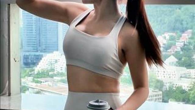 迟到 但不会缺席周末快乐！