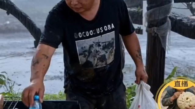 老水捡破烂，自食其力