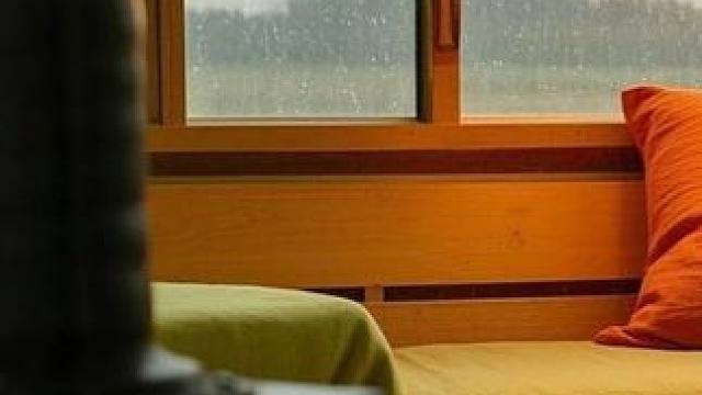 下雨的日子里，在小屋里安静的休息和入眠吧