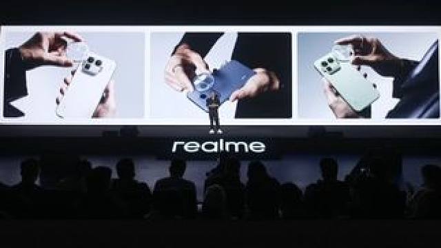 #真我GT8Pro 全新机械拼装设计，镜头Deco可拆、可拼、可换！#新品 #真我手机 #发布会