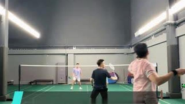 双打搭档杀球时，该如何补位？ #羽毛球教学 #羽毛球培训 #羽毛球双打 #羽毛球 #创作者扶持计划 