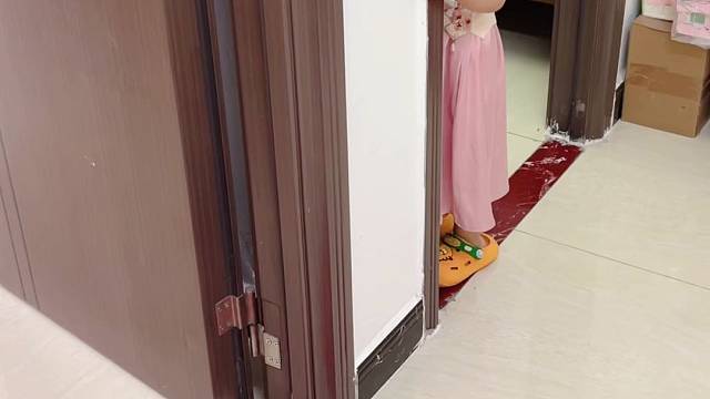 爸爸藏私房钱呀