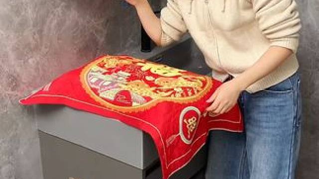 萌狗吸盘置物架 这款吸盘脸盆挂钩 真不错，免打孔上墙，全家的脸盆都能上墙收纳不占地方，大号脸盆也没问