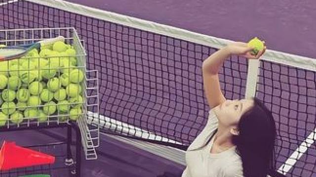 十七秒让你爱上羽球女#边走边看边拍 #卡点 #羽毛球 #可不可以