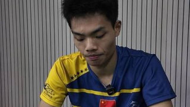 现在开始，还来得及！ #羽毛球#剧情#羽毛球护膝#秋冬护膝