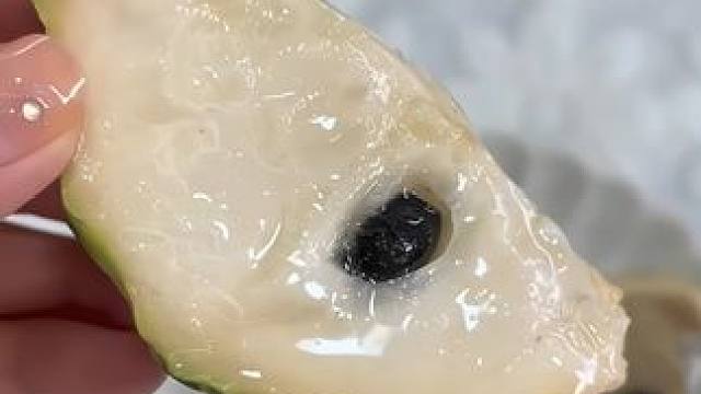 巨香巨好吃！一口爆汁甜甜糯糯的，冰淇淋的口感！香甜软糯，小朋友也超爱吃！一口沦陷