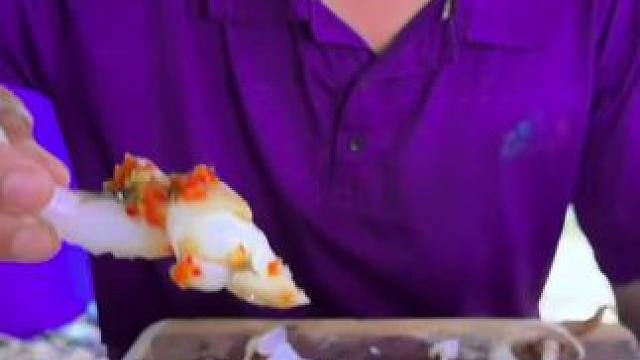 饭前小零食️酸辣剁椒‍冰镇小墨鱼 #泰国大叔#泰国美食#内容启发搜索 #种草激励计划 #全民任务