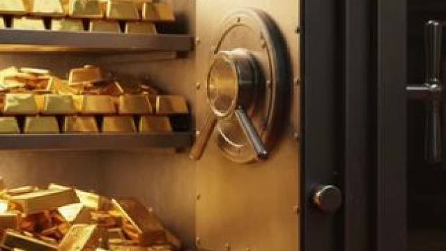 游艇上发现隐藏保险柜