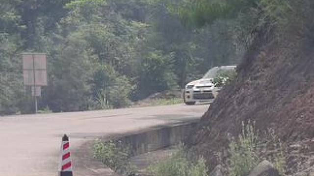 山路漂移还得看……？