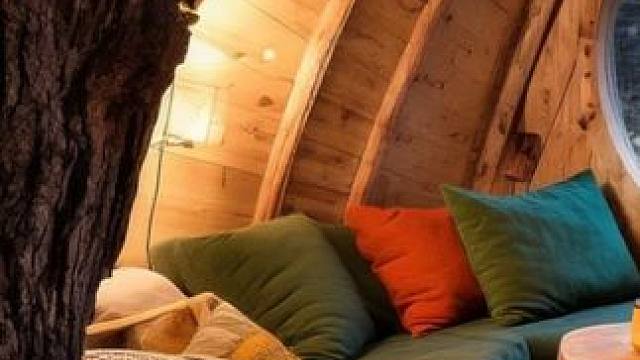 树屋里的暴风雪夜，在这里喝杯热茶放松休息吧 #助眠视频 #解压助眠 #白噪音#我的小窝 #治愈助眠