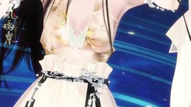   我穿书了，意外听到反派暴君的心声！！！ #读心后，反派宠我如命 #凤璃絮 #新热短剧 