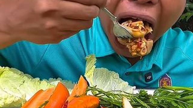 酸辣凉拌️猪花肠 #美食 #户外美食 #美食 #泰国美食 #内容启发搜索