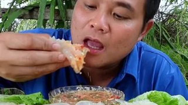 鲜榨罗勒叶‍酸辣酱汁️爽脆大海蜇 #泰国大叔#泰国美食#内容启发搜索 #种草激励计划 #全民任务