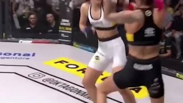 女子赛最强KO，一拳打晕睡觉