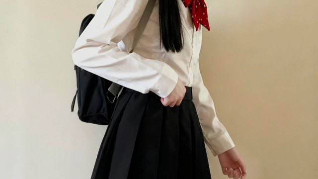 有人为我的外貌停留 看到我的性格又悄悄皱眉