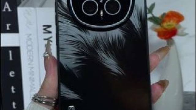 荣耀Magic8pro星羽流光手机壳，带高清镜头膜，不沾指纹 #荣耀magic8手机壳#荣耀magi