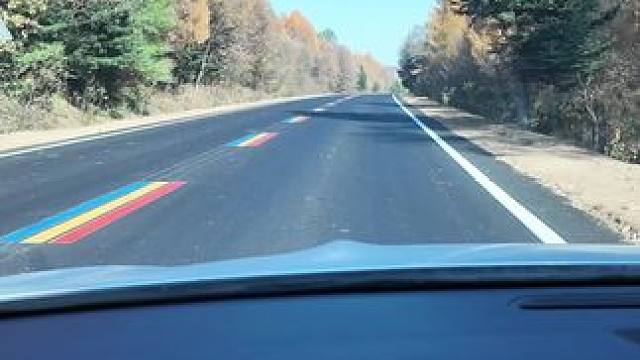 #自驾 #雪山 站在你翻山越岭的尽头 正当年少