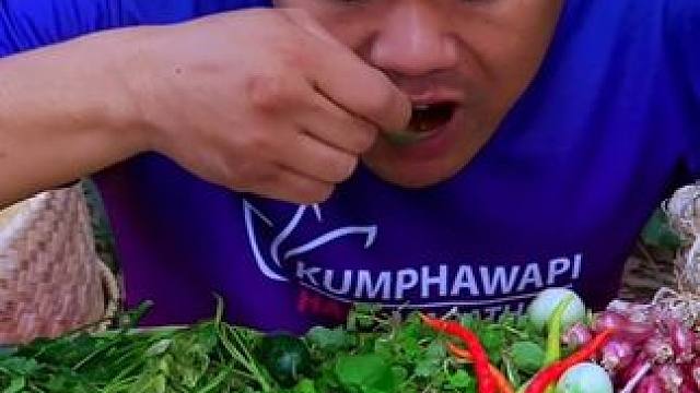 下次吃饭离鸡远点 #美食 #泰国美食 #美食 #户外美食 #内容启发搜索