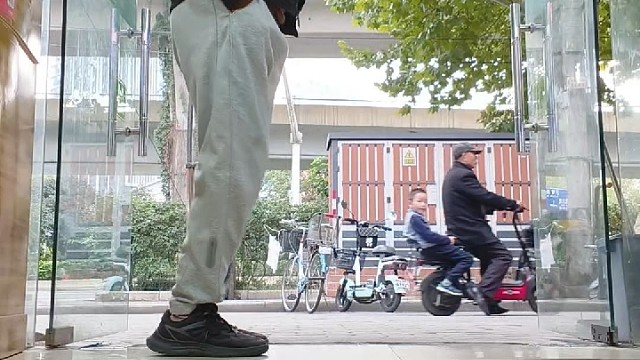 武汉黄老头曳步舞瑜伽