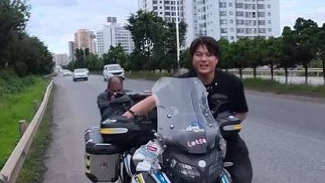 曾经的让扔在路上的兄弟们！ 你们该发言了！#工业垃圾