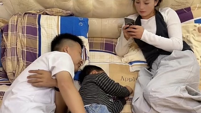 习惯性动作[捂脸]