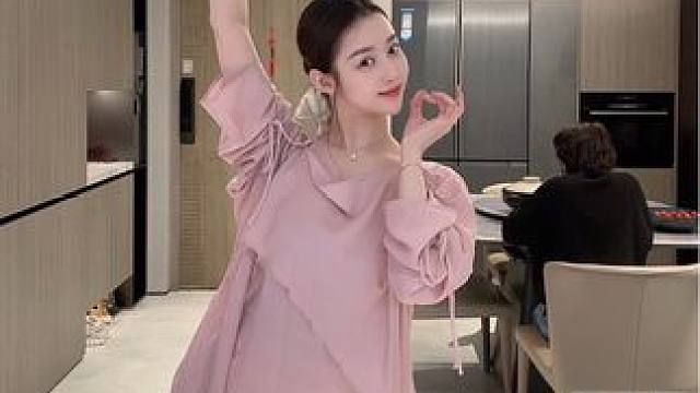 吃饭也不能忘记今天的KPI #折枝花满衣 #折枝花满衣舞蹈 #翻跳 #古典舞 #舞蹈随拍