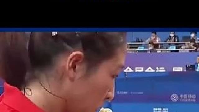 球员赛后爱香蕉？3 个关键原因！ #羽毛球  #涨知识  #运动常识 #羽毛球知识