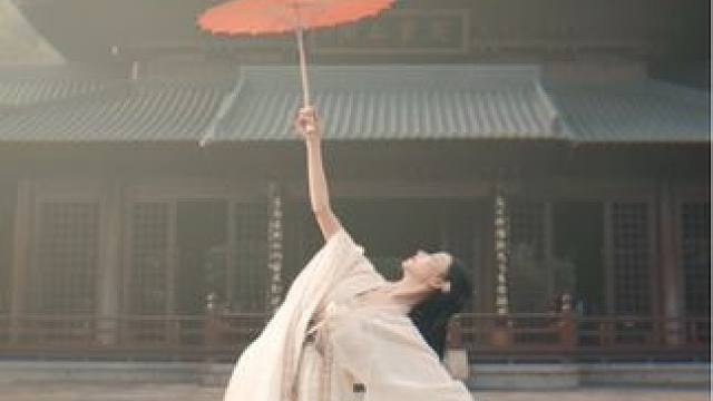 最后的伞差点把摄影的手指噶掉…