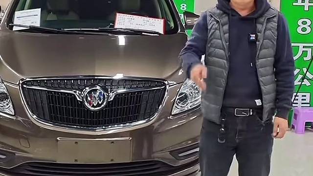 一手全车原版原漆，实表，公里数还小，二手车里，优点全在线