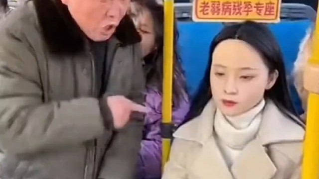 老得确实不能再老了[捂脸]