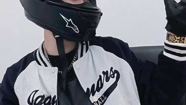 看得出来你很有品味 待会儿打你五毛
#机车 #vlog日常 #转场 #自由