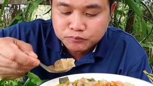 泰式咖喱炖牛蹄筋鲜辣酱料️ #泰国大叔#泰国美食#内容启发搜索#种草激励计划#全民任务