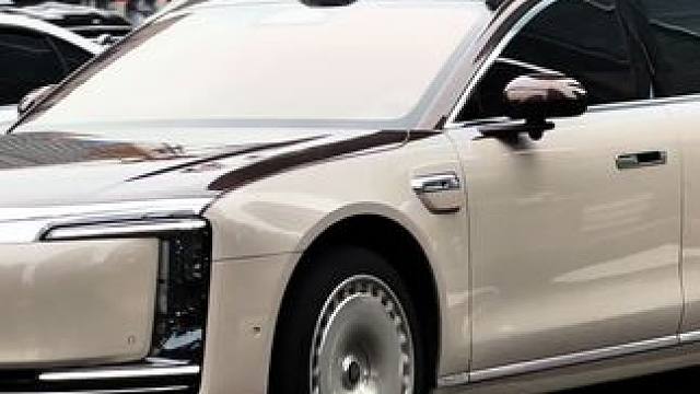 四款不同颜色的尊界S800，国产行政级天花板，尊，实在是尊