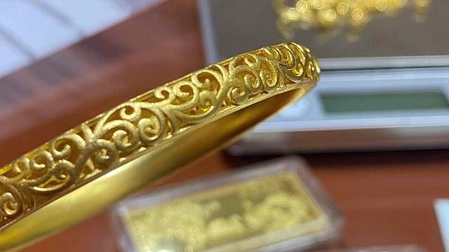 好心赠金引发妯娌争端，婆婆无奈卖掉息纷争