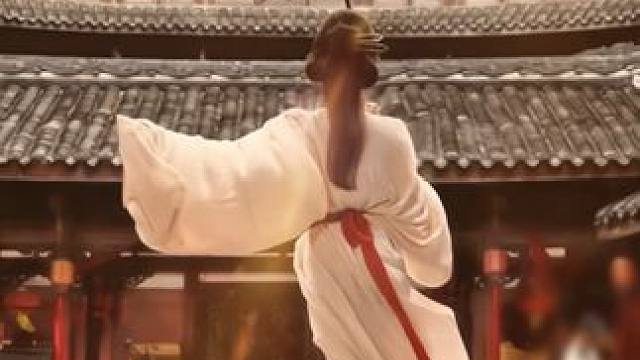 “相见时难别亦难 东风无力百花残”