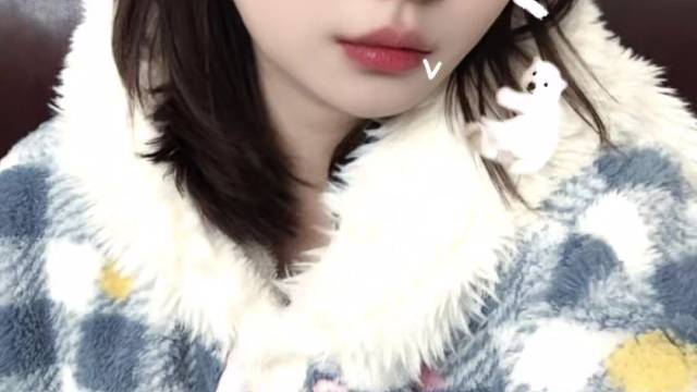 你说爱我的时候  像极了中介骗我进厂~