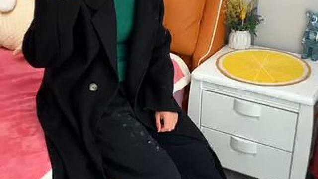 可水洗粘性强 神奇的粘毛器!不仅能轻松清理头发和猫猫狗狗掉落的毛发，水一冲就干净能继续用了